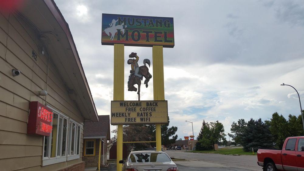 Mustang Motel Gillette Exterior photo
